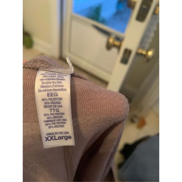 License Plate Scoop Neck Tee - Picture 4 of 6